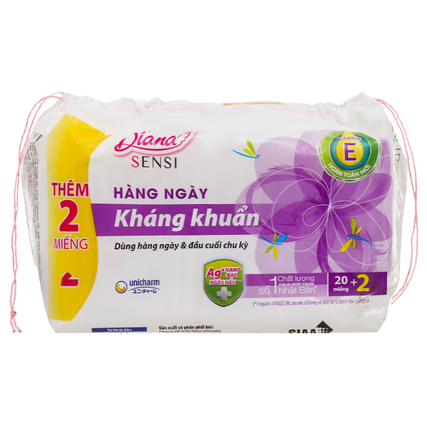 Băng vệ sinh hàng ngày Diana Sensi kháng khuẩn gói 20 miếng