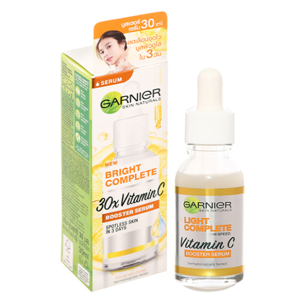Serum Garnier Light Complete Vitamin C tăng cường trắng da, mờ thâm lọ 30ml