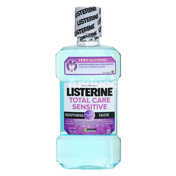 Nước súc miệng Listerine Total Care Sensitive hơi thở thơm mát chai 750ml