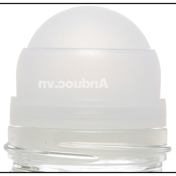 Lăn khử mùi Nivea Men Silver Protect ngăn vi khuẩn gây mùi chai 50ml