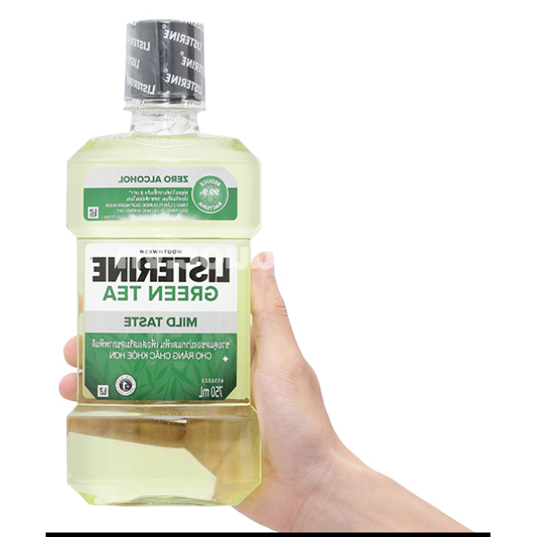 Nước súc miệng Listerine Trà Xanh ngăn ngừa sâu răng chai 750ml
