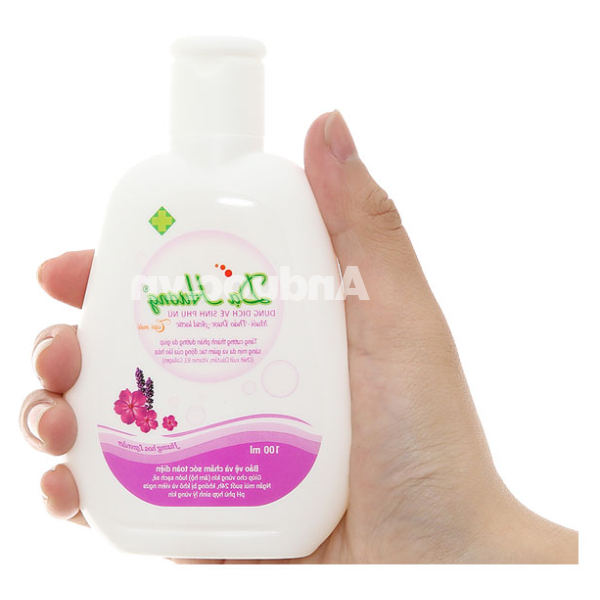 Dung dịch vệ sinh phụ nữ Dạ Hương hương lavender chai 100ml