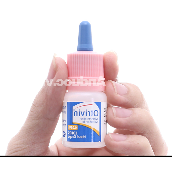 Dung dịch nhỏ mũi Otrivin 0.05% giảm triệu chứng nghẹt mũi chai 10ml