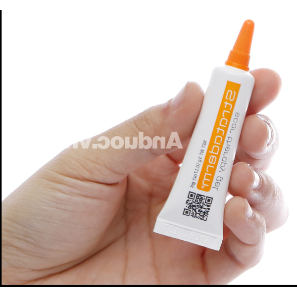 Gel Strataderm hỗ trợ giảm sẹo xấu tuýp 5g