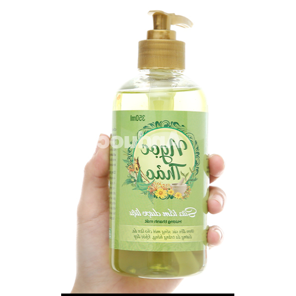 Sữa tắm dược liệu Ngọc Thảo hương thanh mát chai 350ml