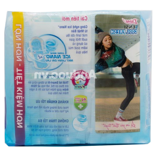 Băng vệ sinh Diana Sensi siêu mỏng có cánh gói 20 miếng