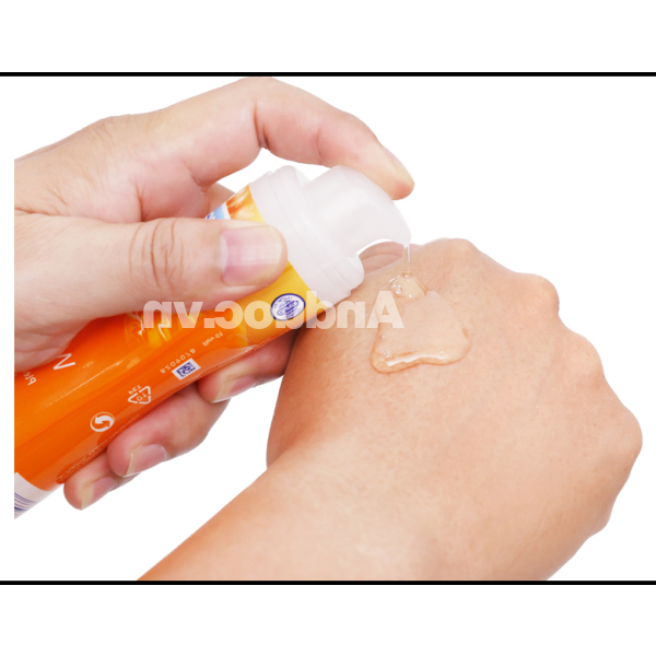 Gel bôi trơn Durex Play Warming tạo cảm giác ấm nóng chai 100ml