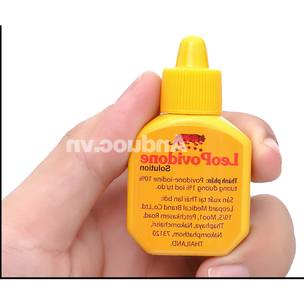 Dung dịch sát khuẩn Leopovidone ngừa nhiễm trùng vết thương ngoài da chai 15ml