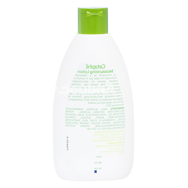 Sữa dưỡng ẩm Cetaphil Moisturizing cấp ẩm, da mịn màng chai 200ml