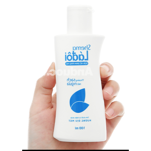 Dung dịch vệ sinh phụ nữ Shema Lá đôi hương dịu mát chai 100ml