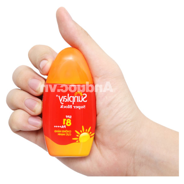 Sữa chống nắng Sunplay Super Block SPF 81/PA++++ ngăn đen sạm chai 30g