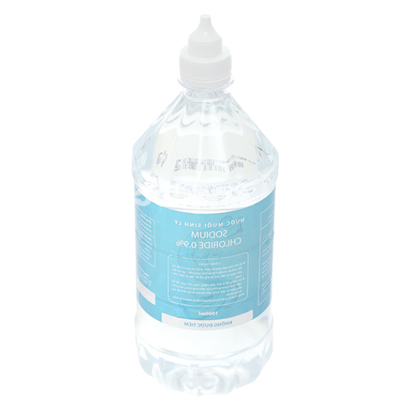Nước muối Sodium Chloride 0,9% giúp sát khuẩn, súc miệng chai 1000ml